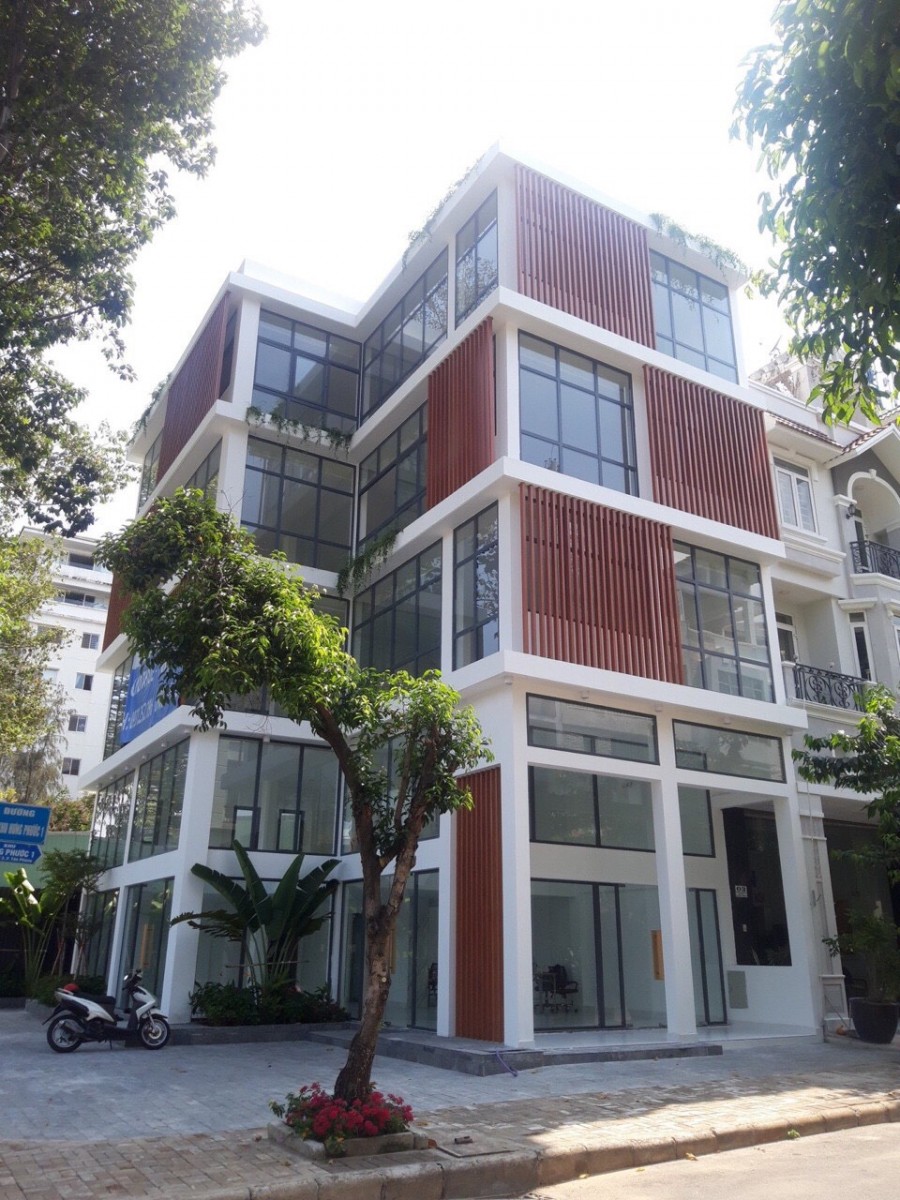 Bán khách sạn 28 phòng nhà mới xây cực đẹp trung tâm Phú Mỹ Hưng
