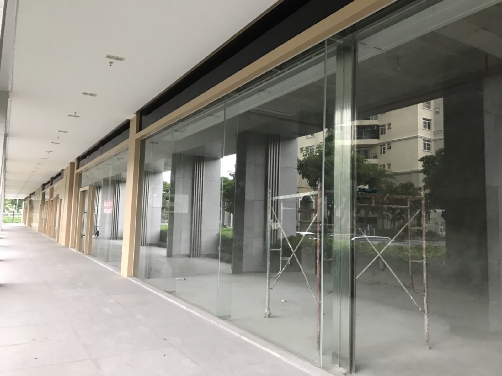 Shophouse 450sqm Midtown M5 for rent on the corner of 16 Street, District 7 - 594